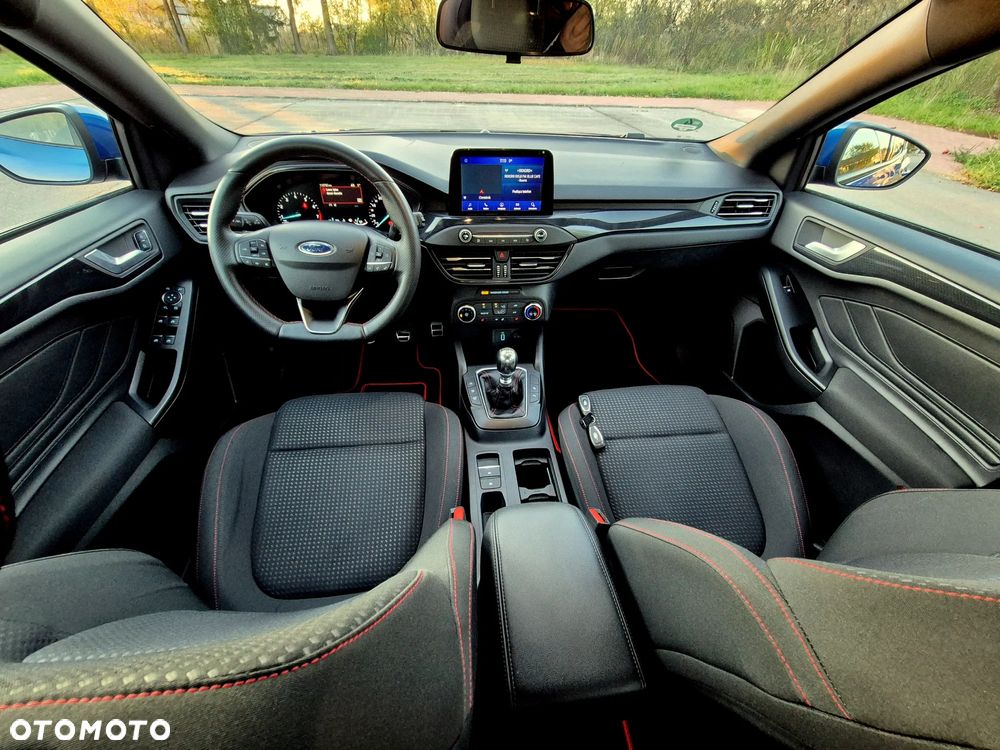 Ford Focus 1.5 EcoBoost Start-Stopp-System ST-Line - 8
