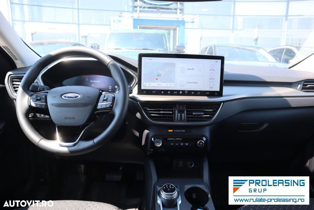 Ford Kuga - 10