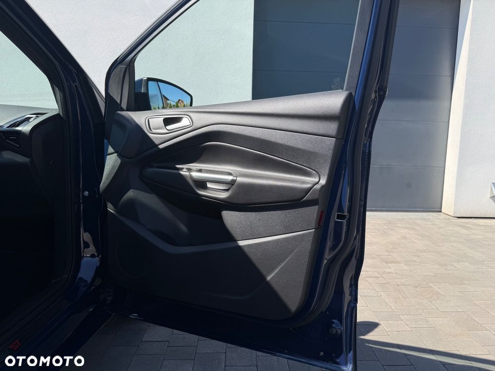 Ford Kuga 2.0 TDCi 4x4 ST-Line - 30