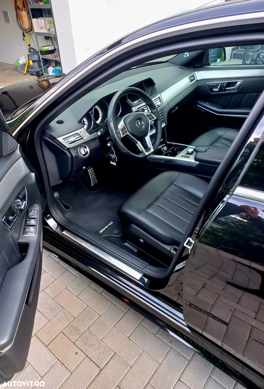 Mercedes-Benz E 250 BlueTEC 4Matic 7G-TRONIC - 4