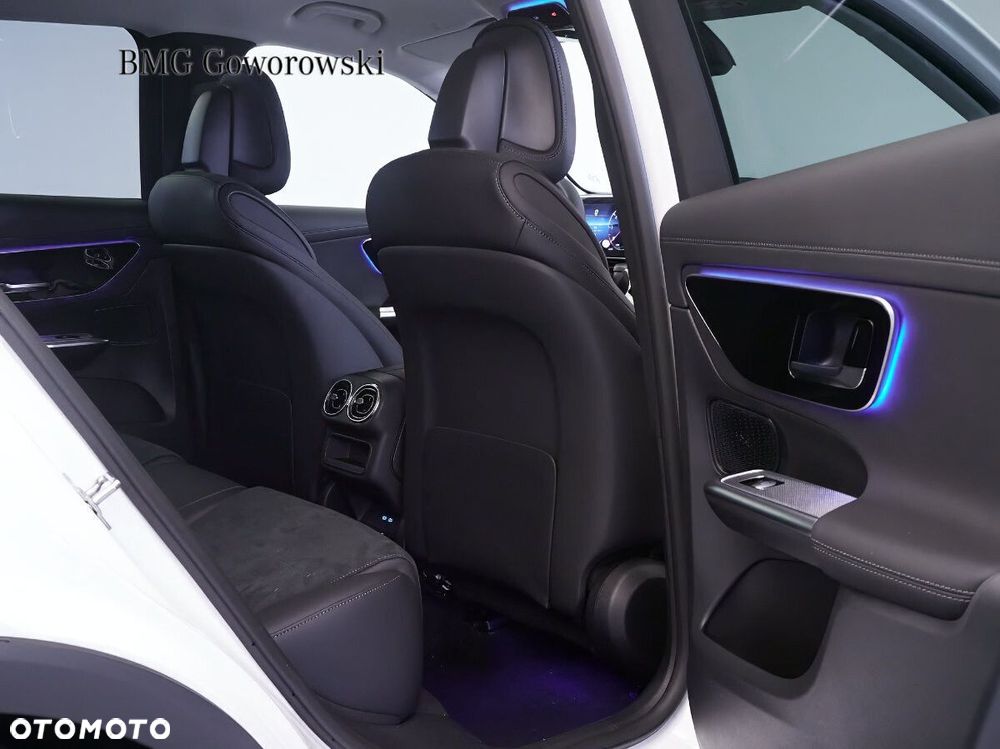 Mercedes-Benz GLC - 9