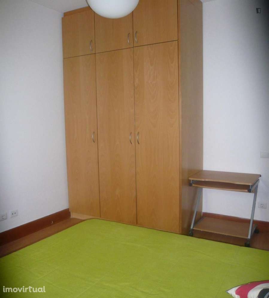 Quarto - localizado em Cidral Coimbra - Grande imagem: 2/12