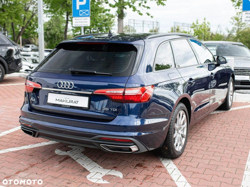 Audi A4 Avant - 6