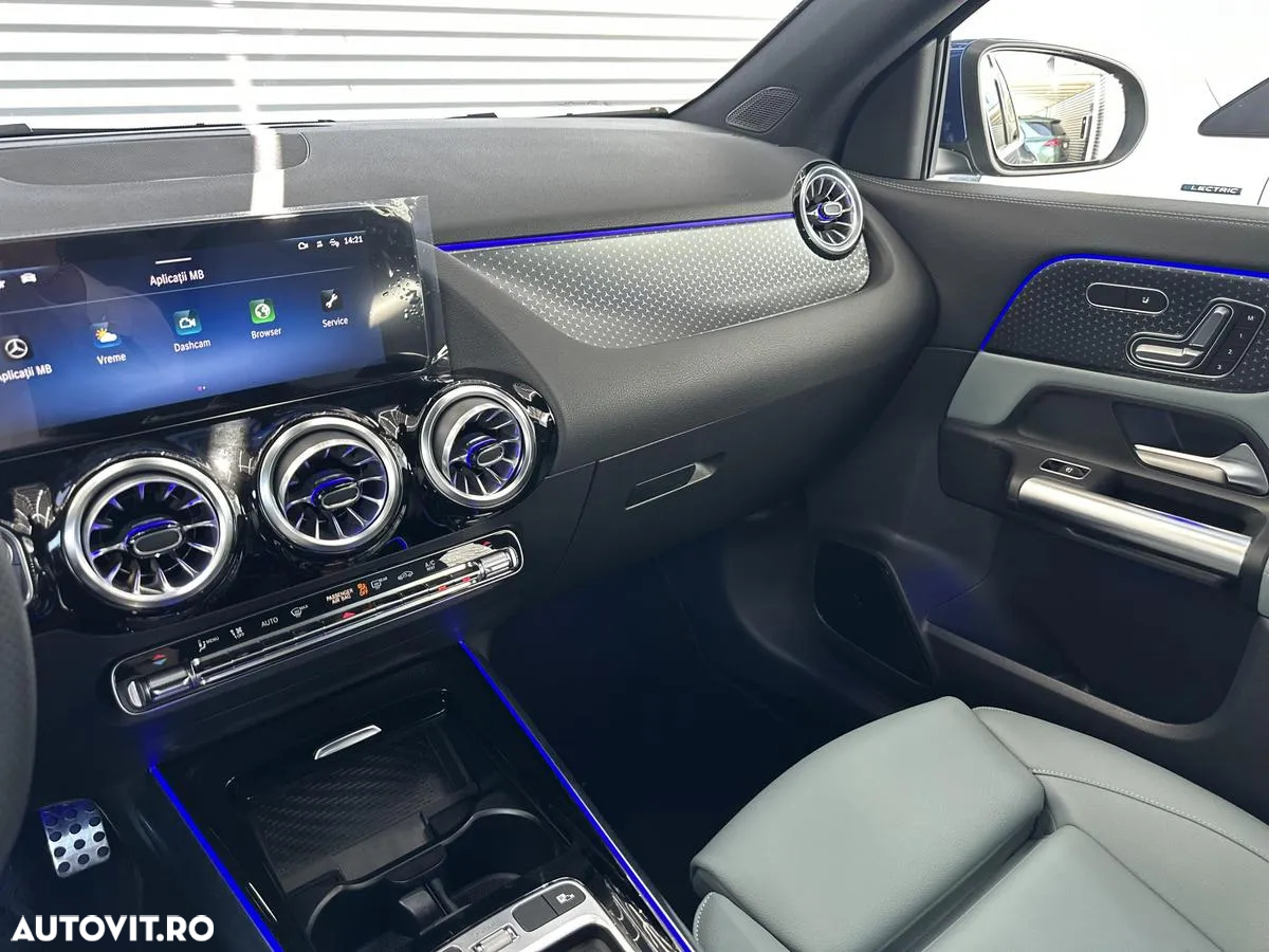 Mercedes-Benz GLA 200 d 4MATIC Aut. - 24