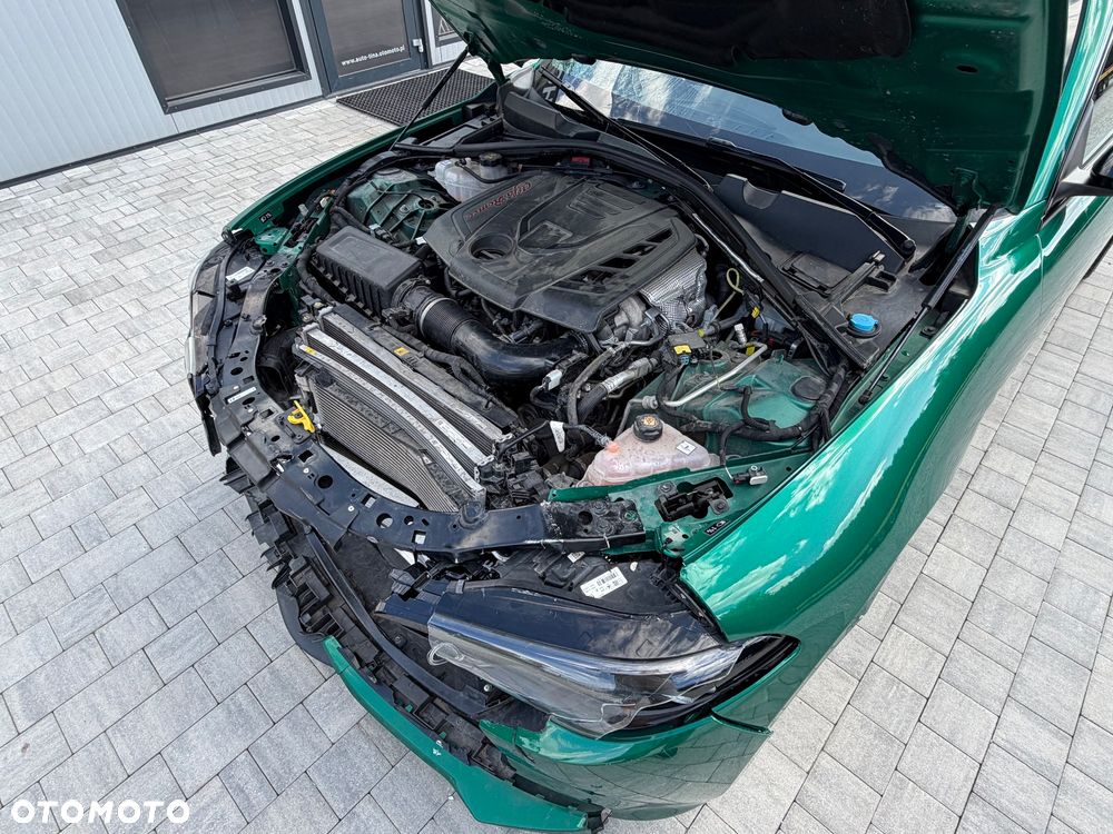 Alfa Romeo Giulia 2.0 Turbo Tributo Italiano Q4 - 15