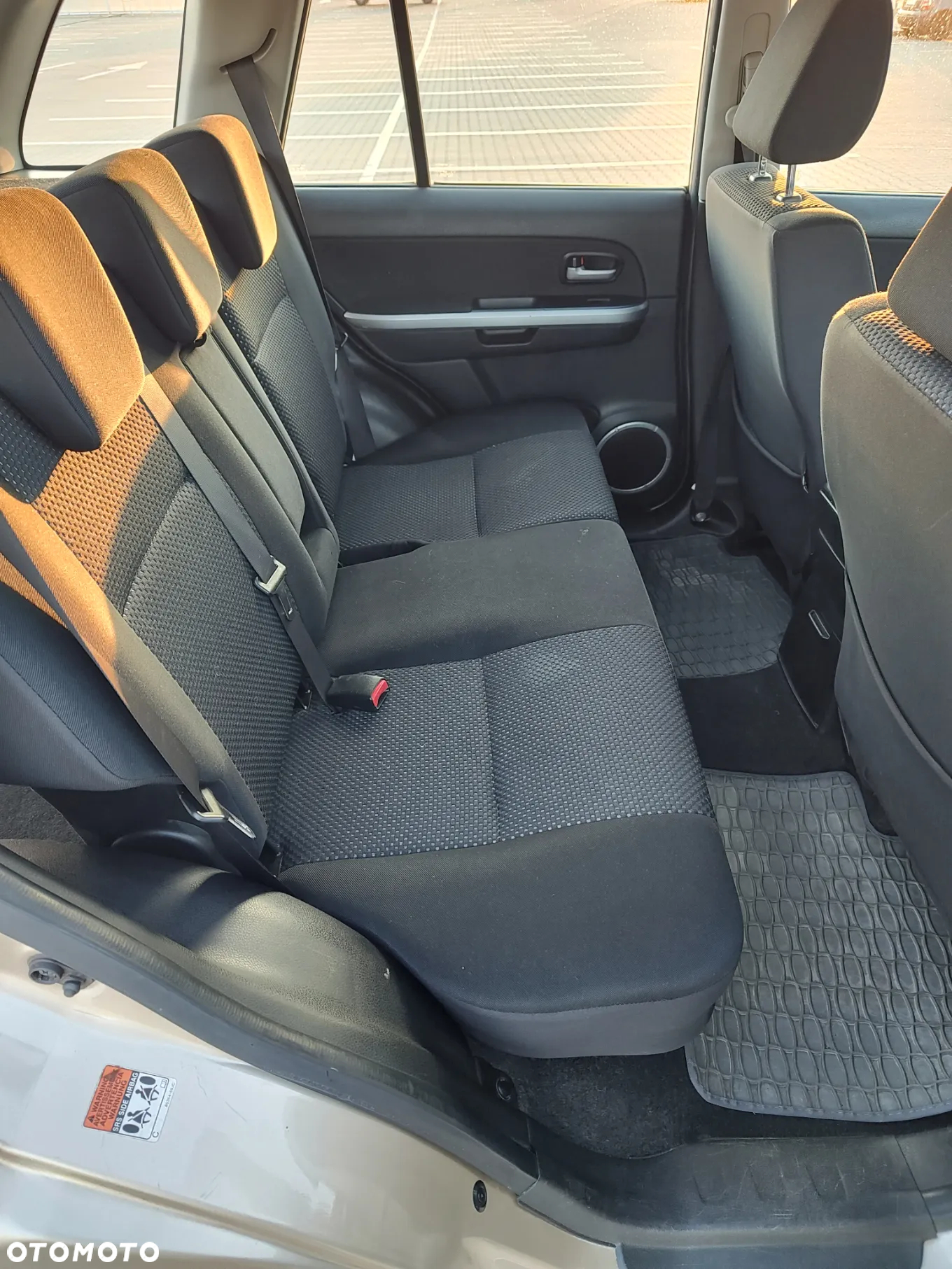 Suzuki Grand Vitara 2.0 - 11