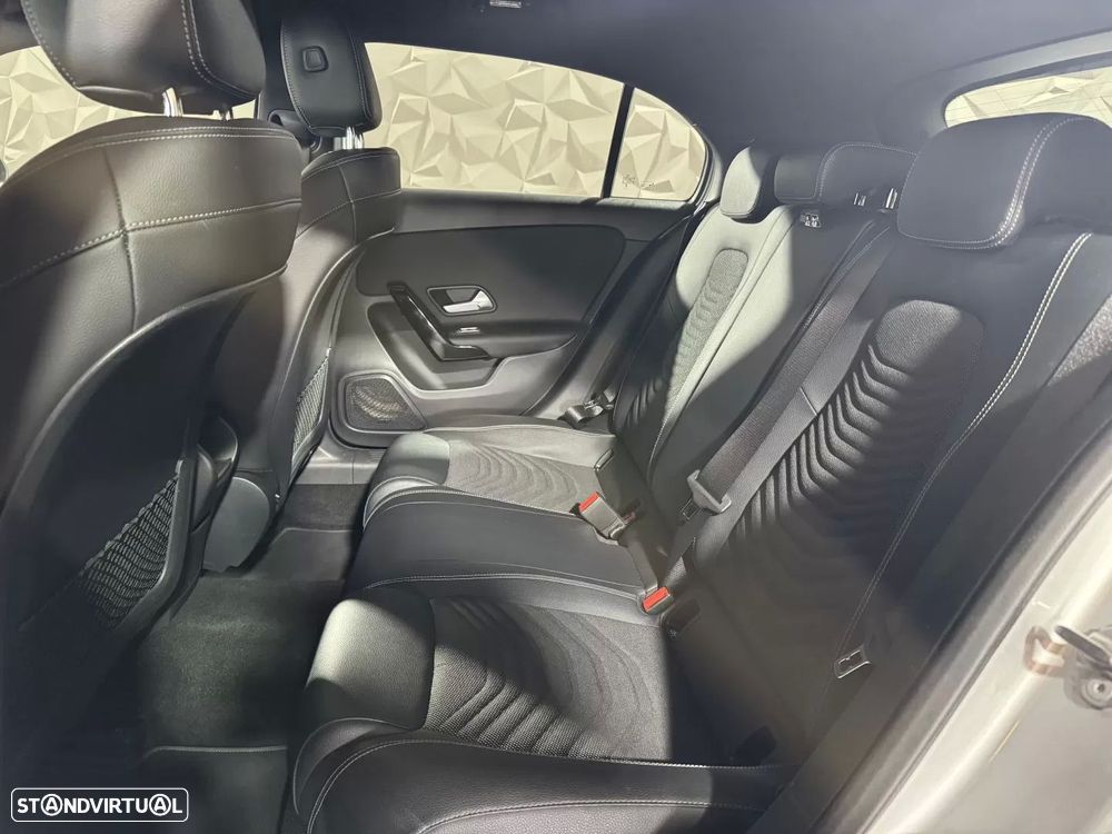 Mercedes-Benz A 180 d Style Aut. - 30