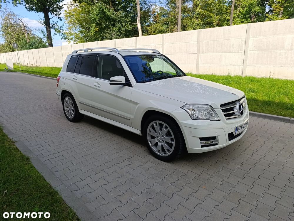 Mercedes-Benz Glk 2011 photo 2