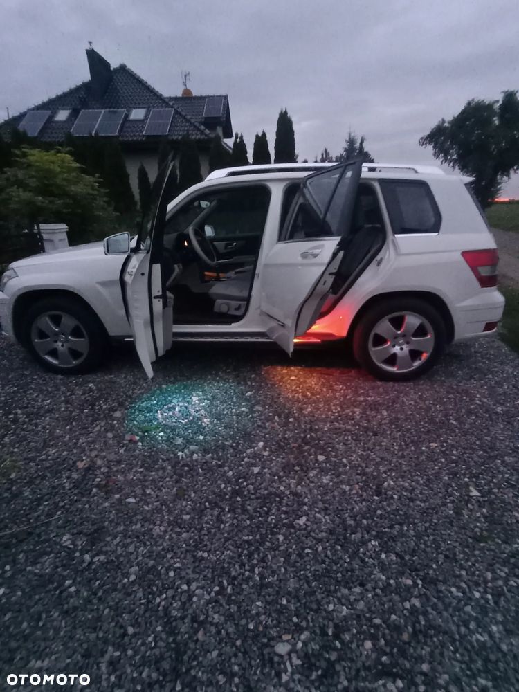 Mercedes-Benz GLK - 12