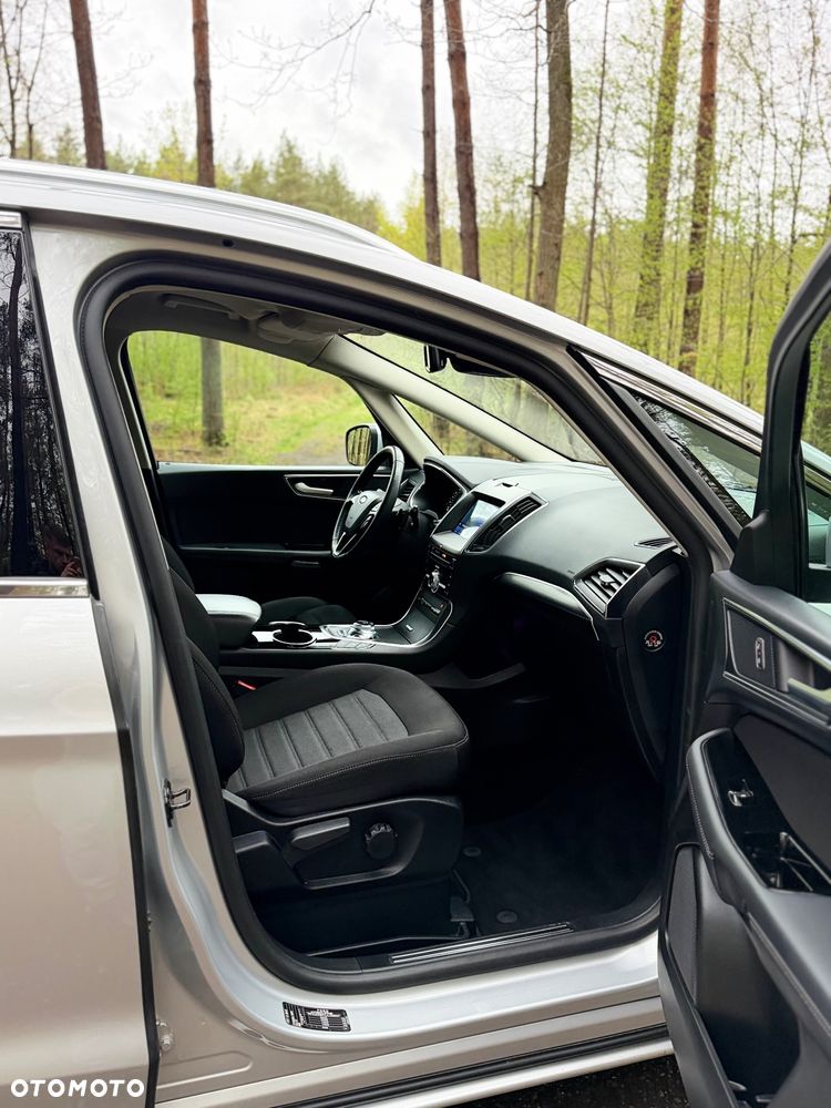 Ford S-Max 2.0 EcoBlue Titanium - 26