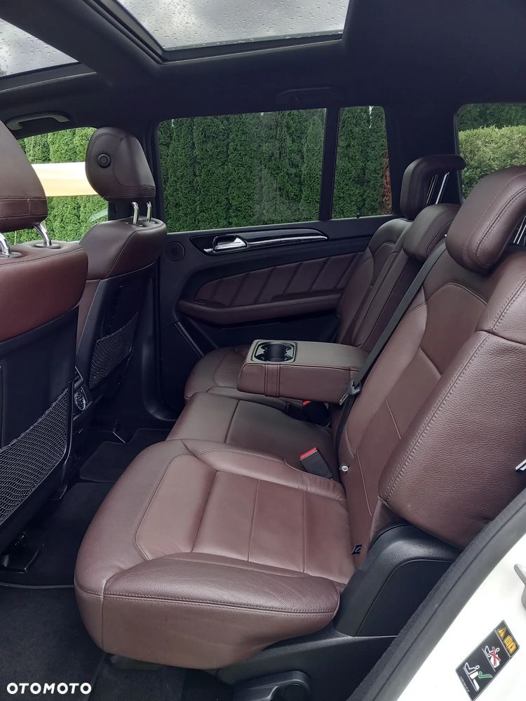 Mercedes-Benz GL 350 BlueTec 4-Matic - 17