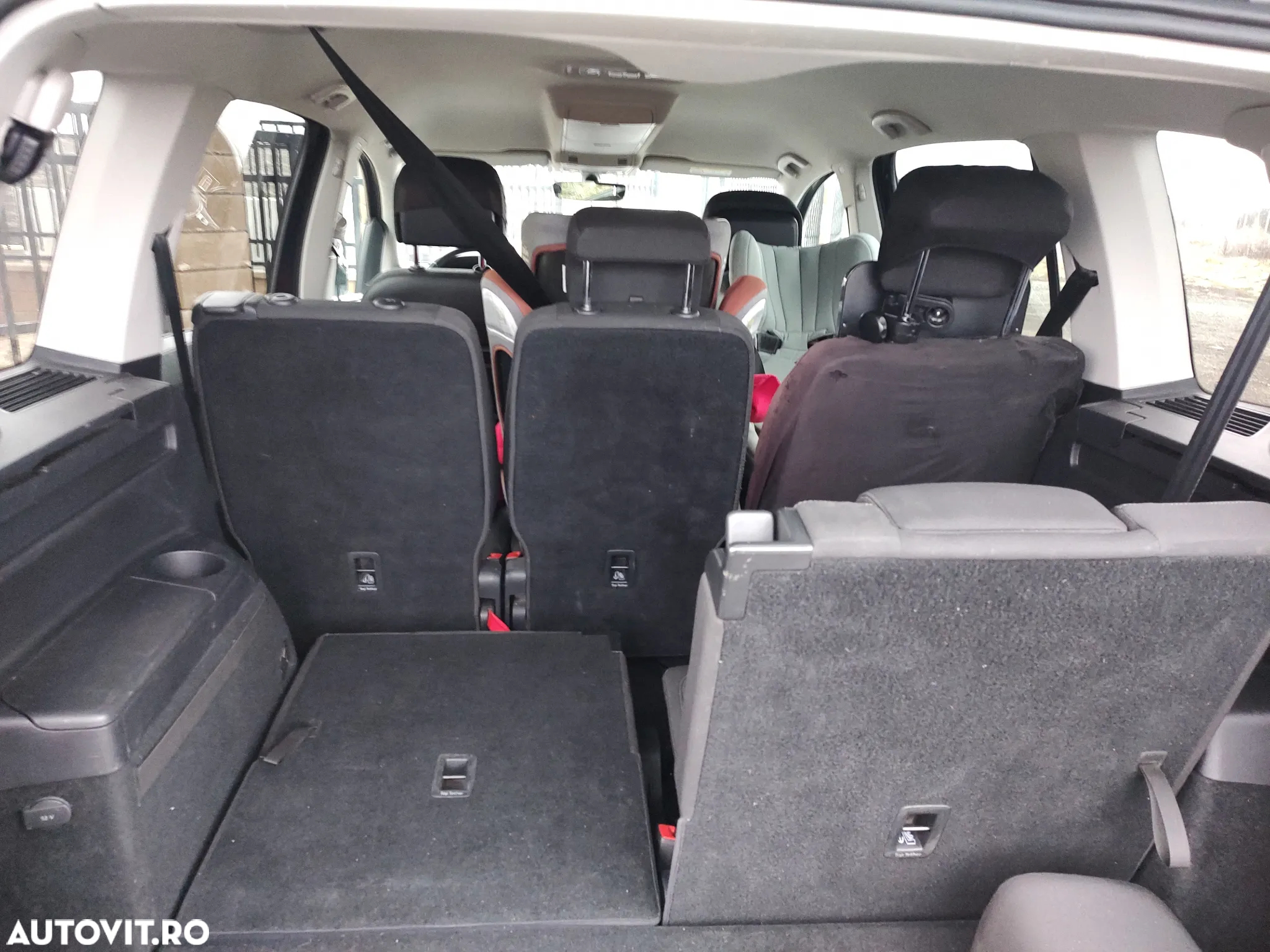 Volkswagen Touran 2.0 TDI SCR DSG Comfortline - 15