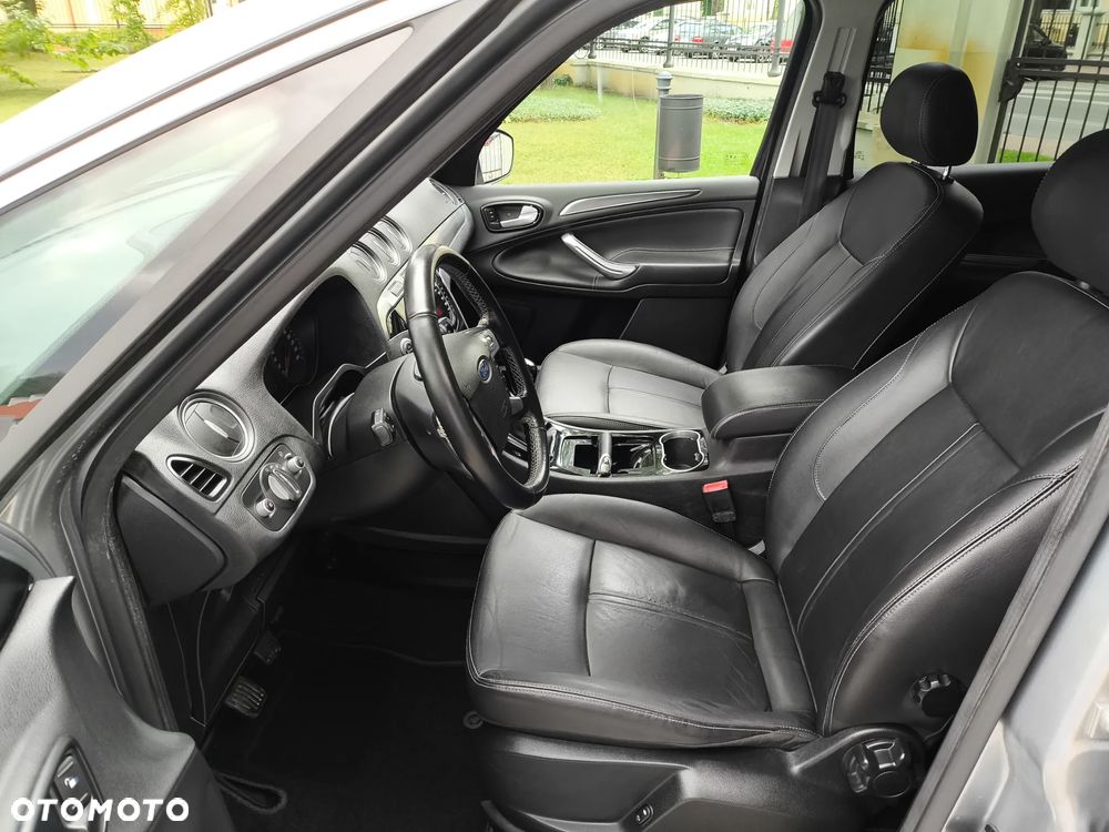 Ford S-Max 2.0 TDCi DPF Titanium - 21