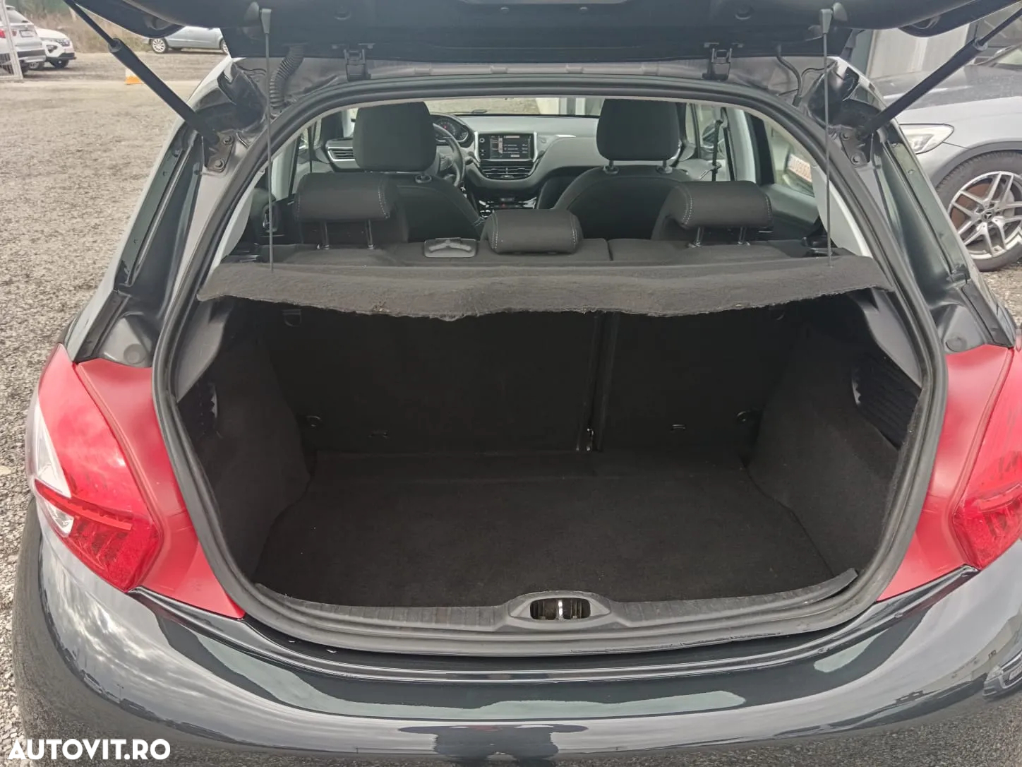 Peugeot 208 1.4 HDi FAP Style - 18