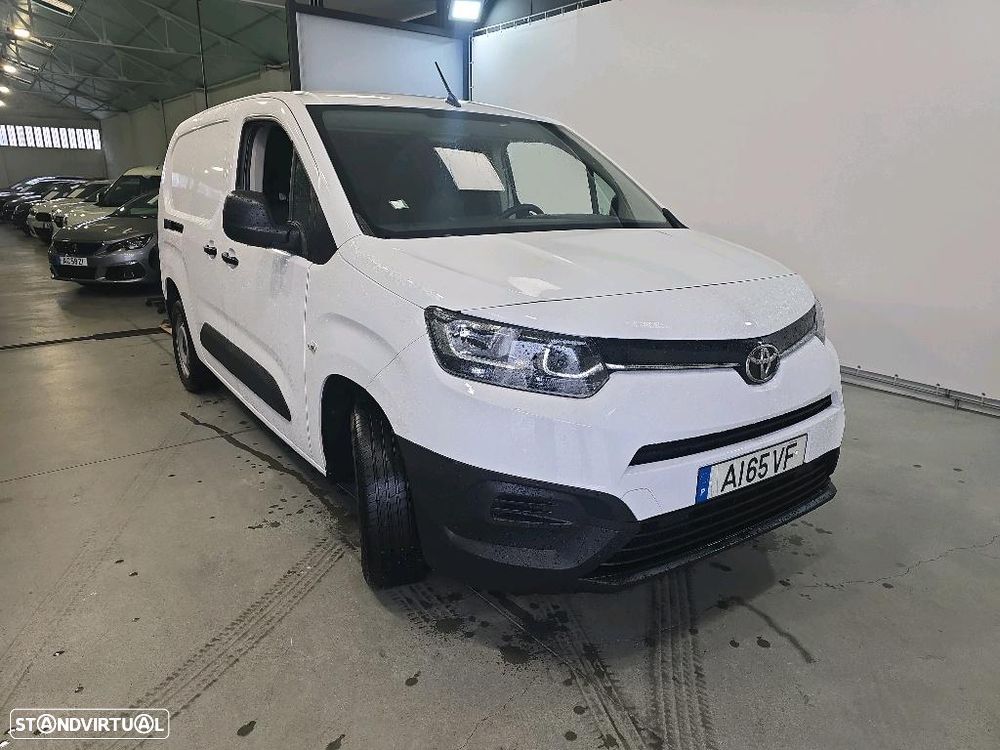 Toyota PROACE CITY LONGA 3 LUGARES - 2