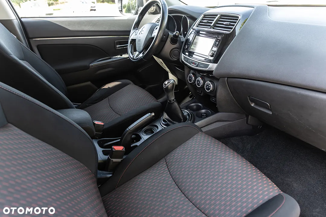Mitsubishi ASX - 18