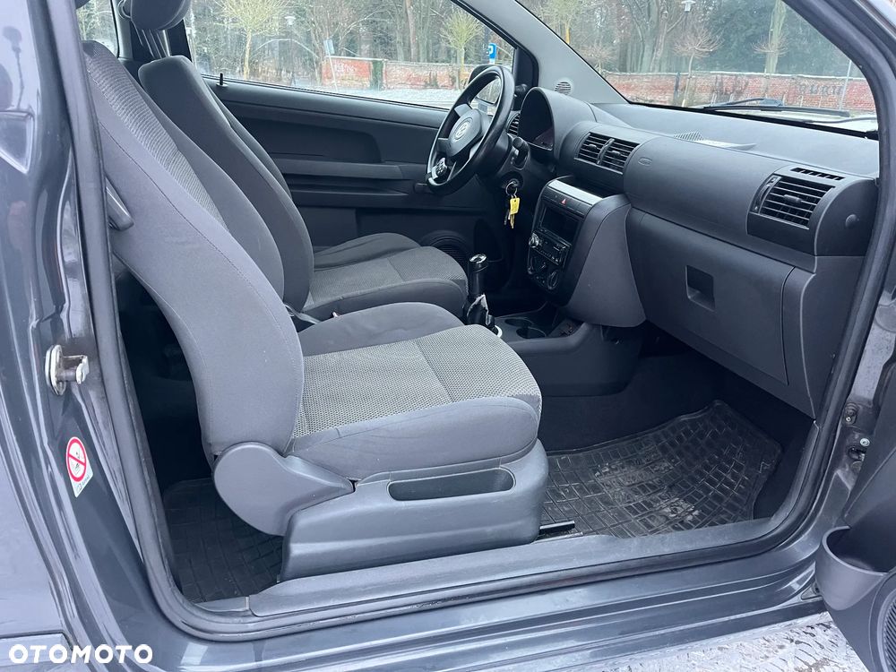 Volkswagen Fox 1.2 Fresh - 29