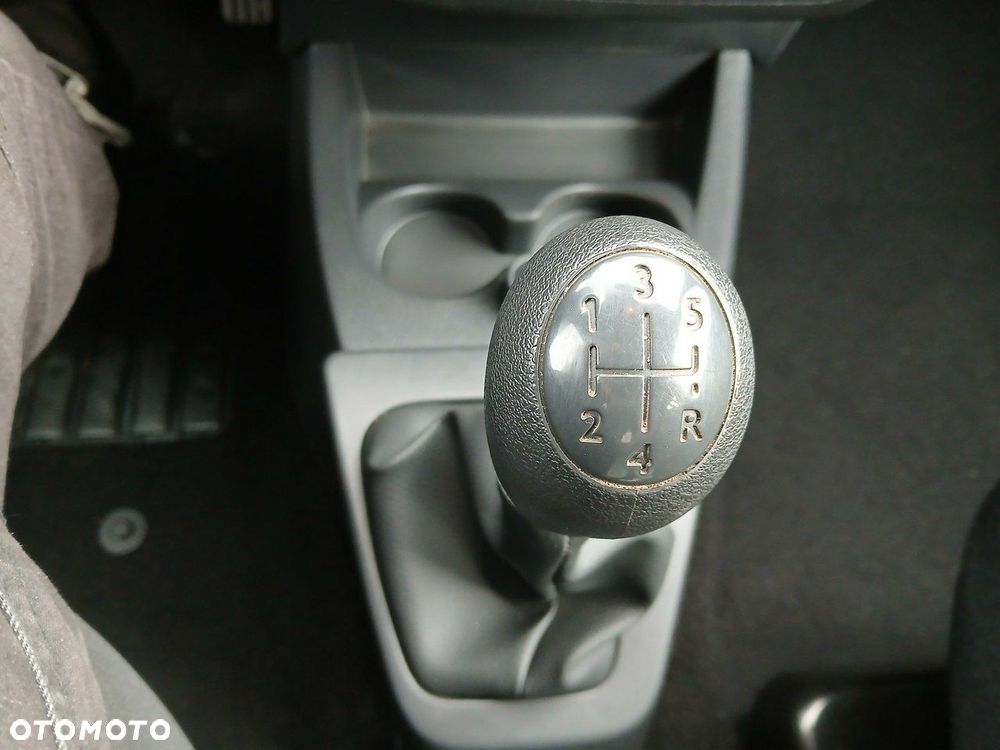 Dacia Dokker - 16
