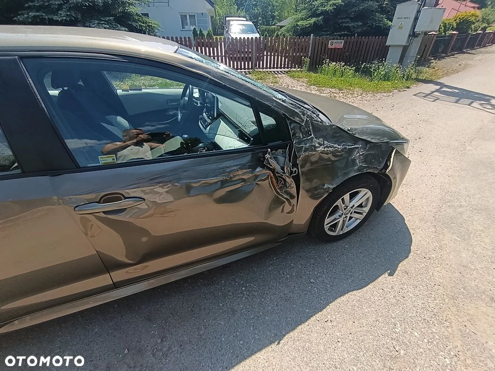 Toyota Corolla 1.2 T Selection - 6