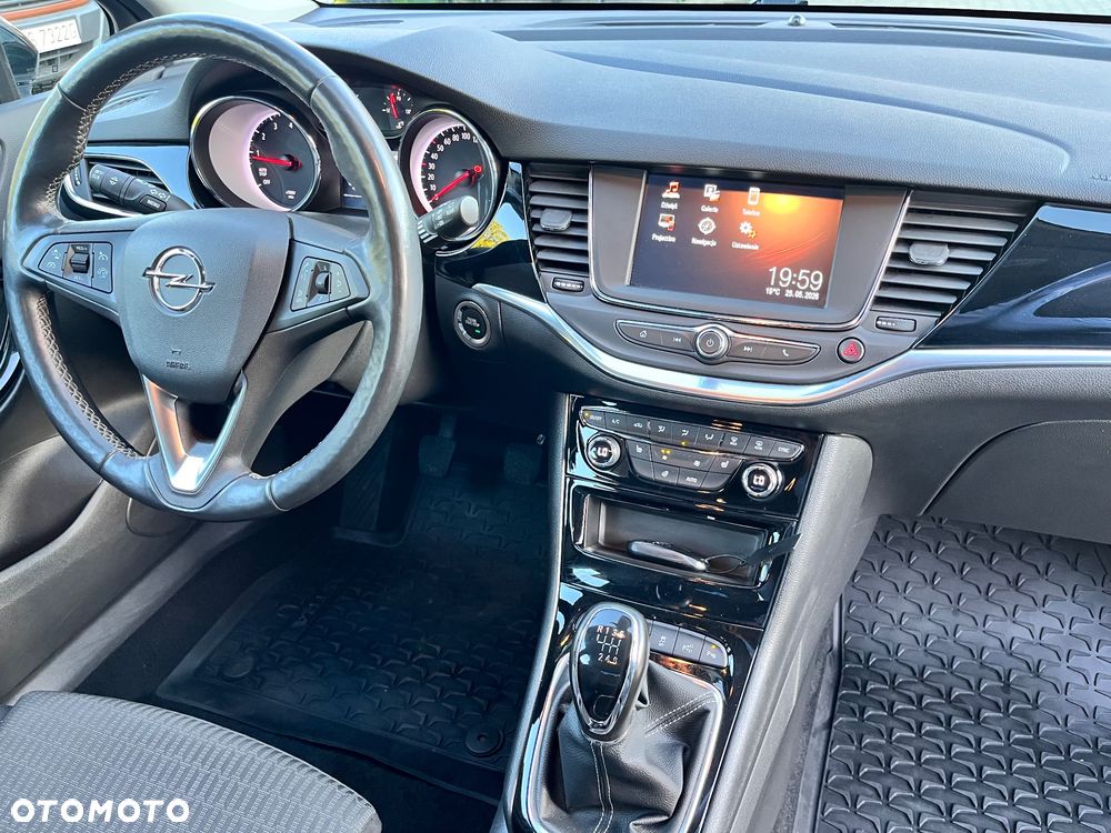 Opel Astra - 13