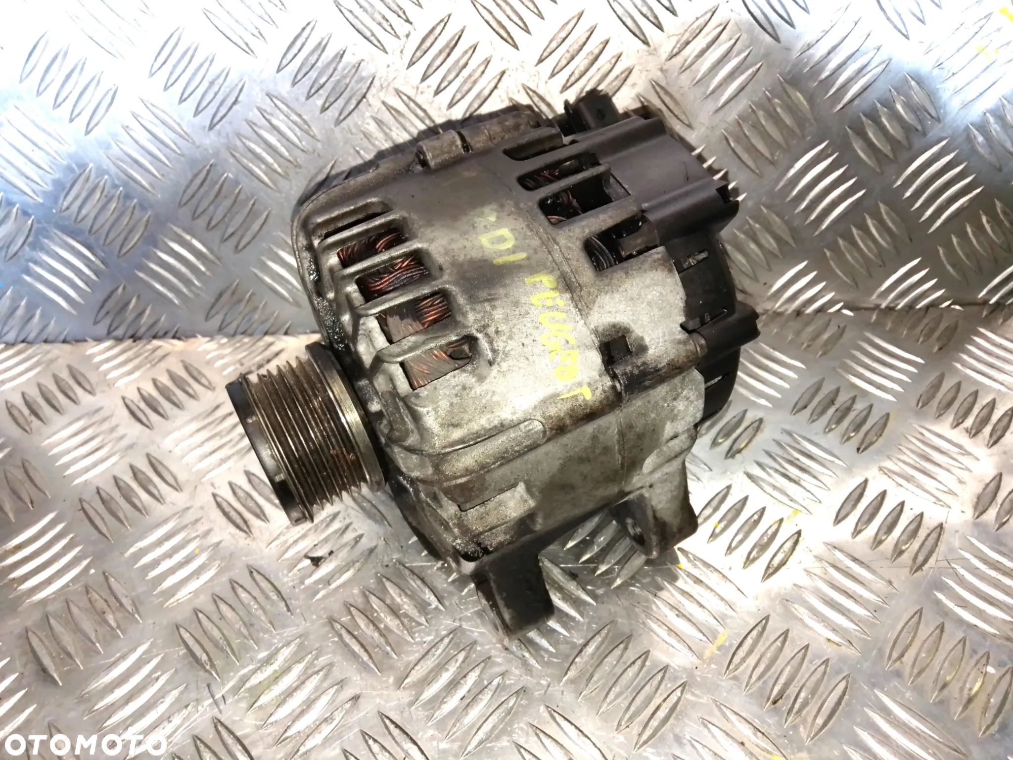 Alternator Valeo PEUGEOT Citroen 1.6 HDI 9665617780 - 1