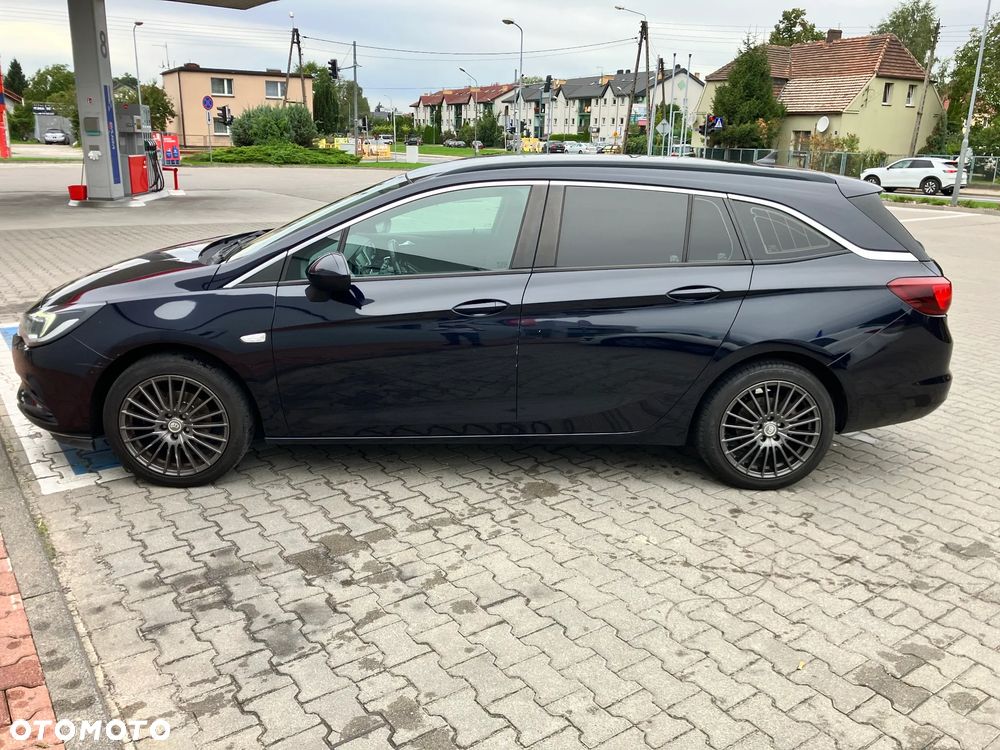 Opel Astra - 2