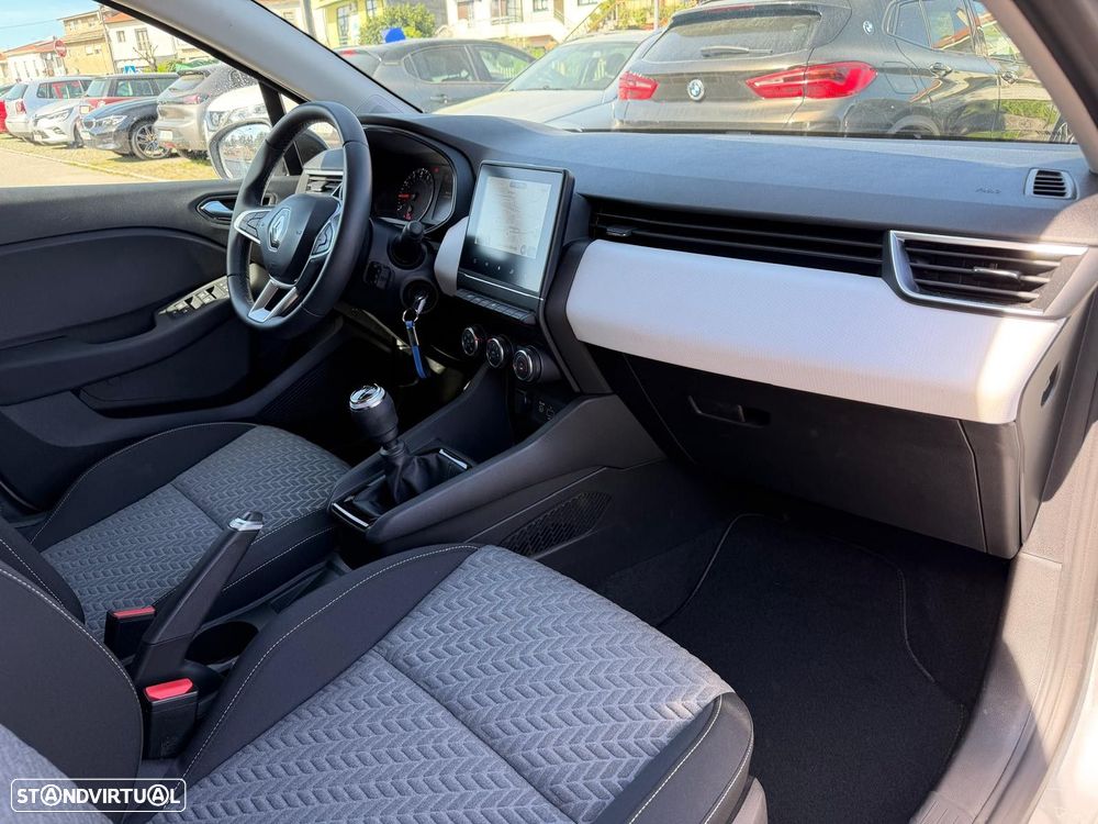 Renault Clio 1.0 TCe Evolution Bi-Fuel - 16