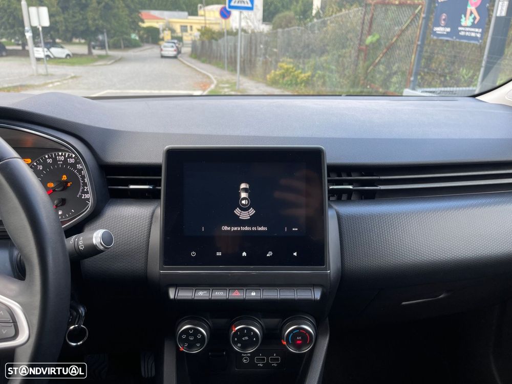 Renault Clio 1.0 TCe Intens - 24