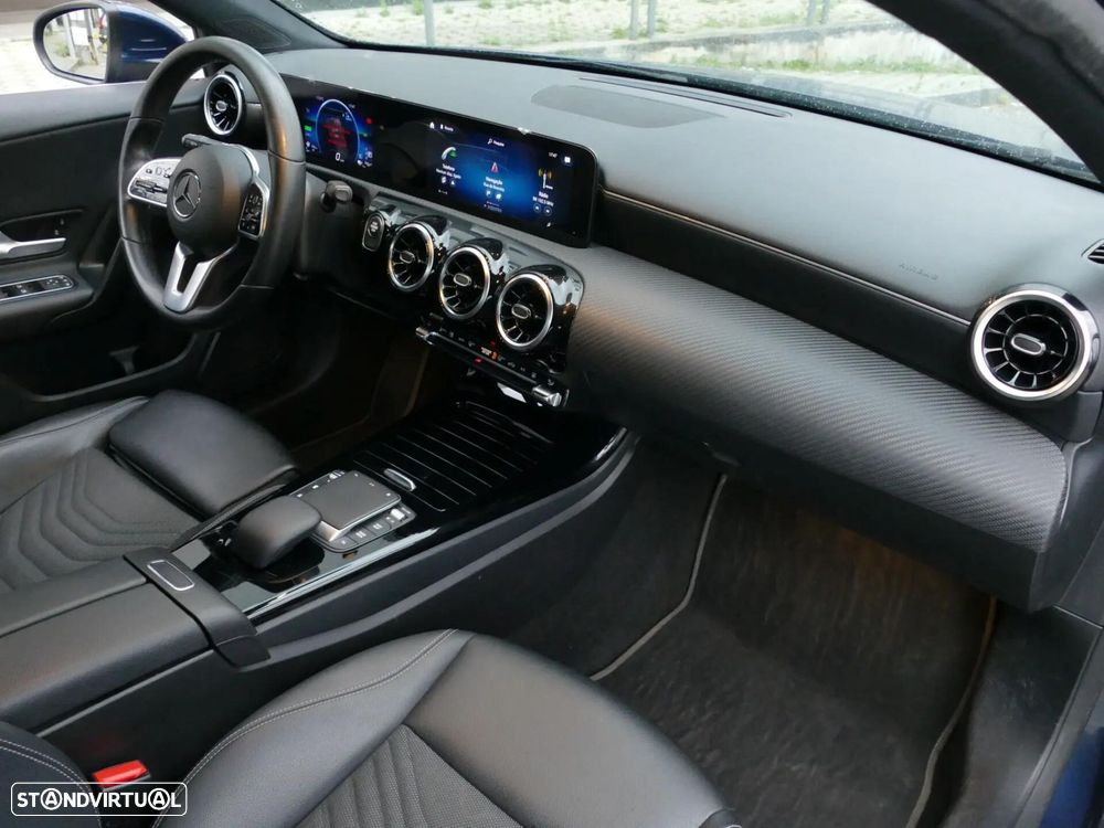Mercedes-Benz A 250 e Style Plus - 27