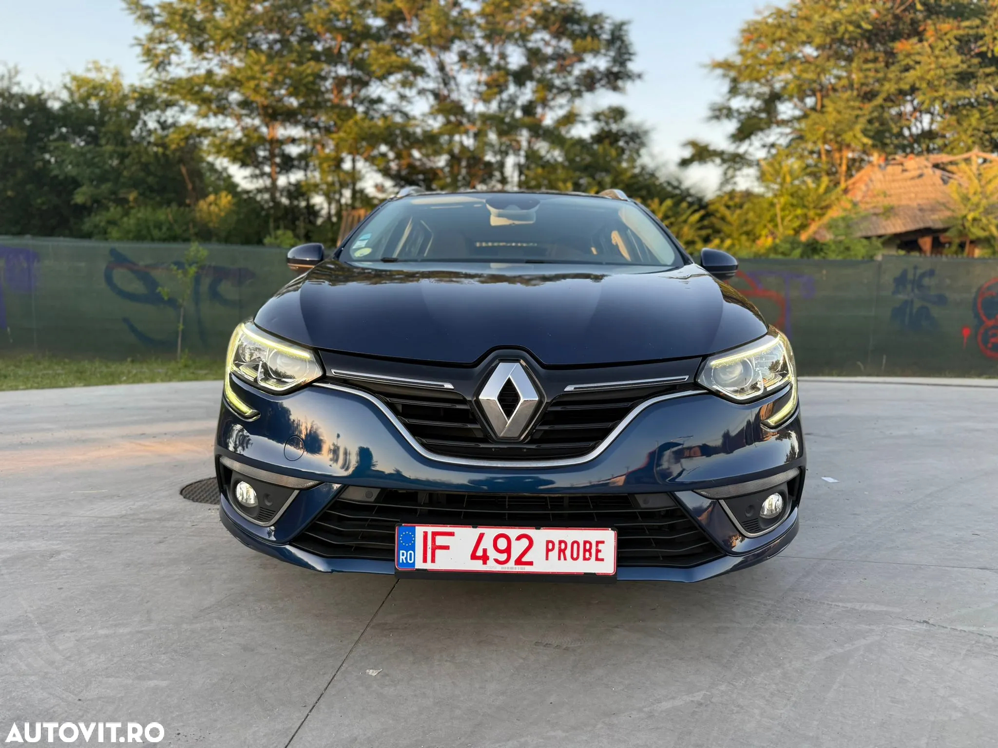 Renault Megane ENERGY dCi 110 BUSINESS - 2
