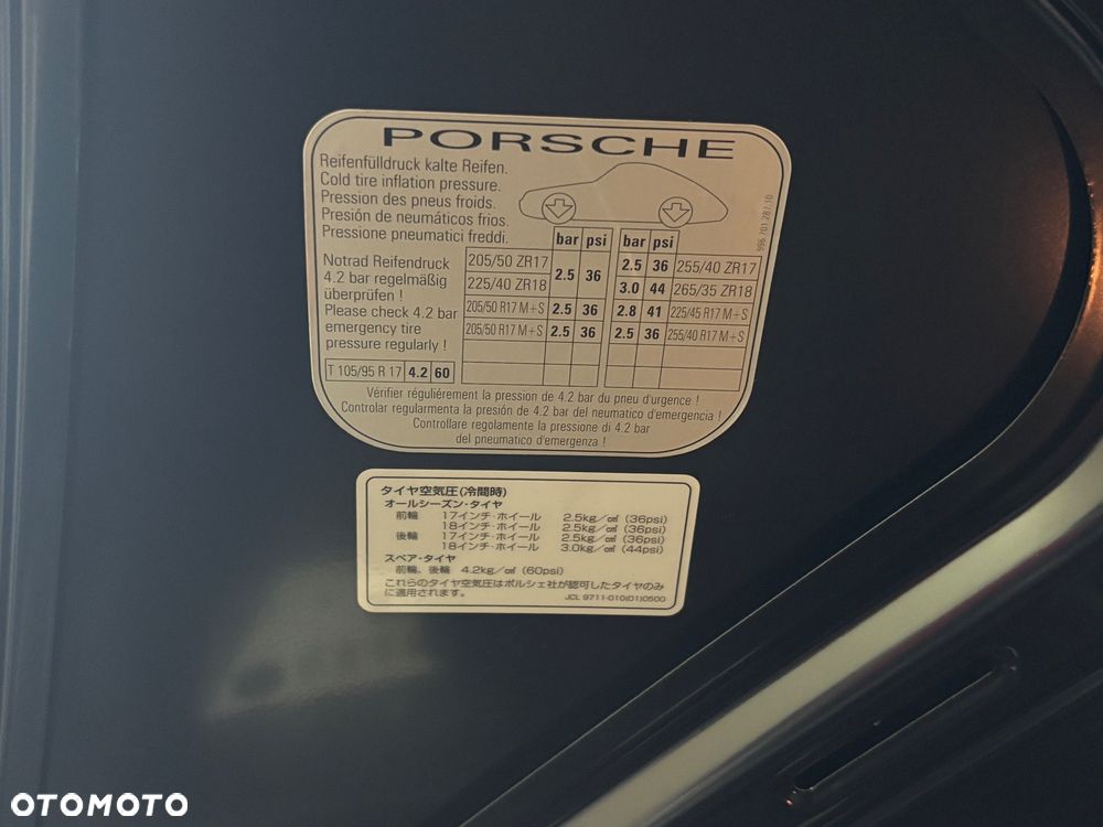 Porsche 911 - 13