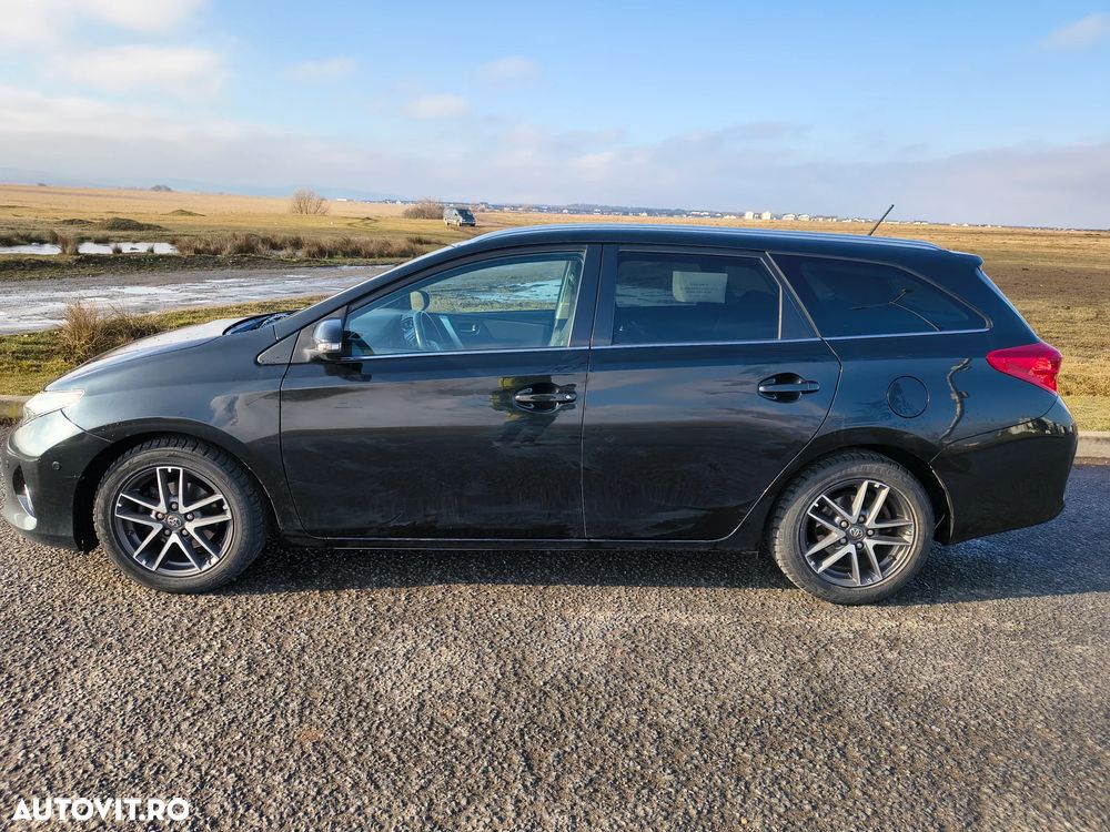 Toyota Auris 1.4 D-4D Comfort - 29