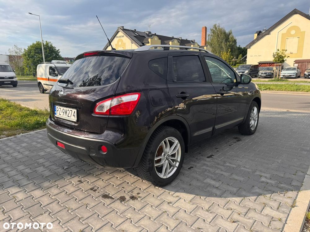 Nissan Qashqai - 4