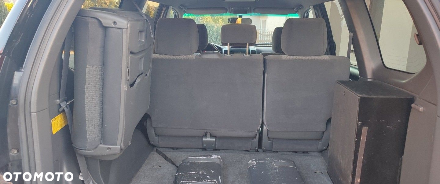 Toyota Land Cruiser - 23