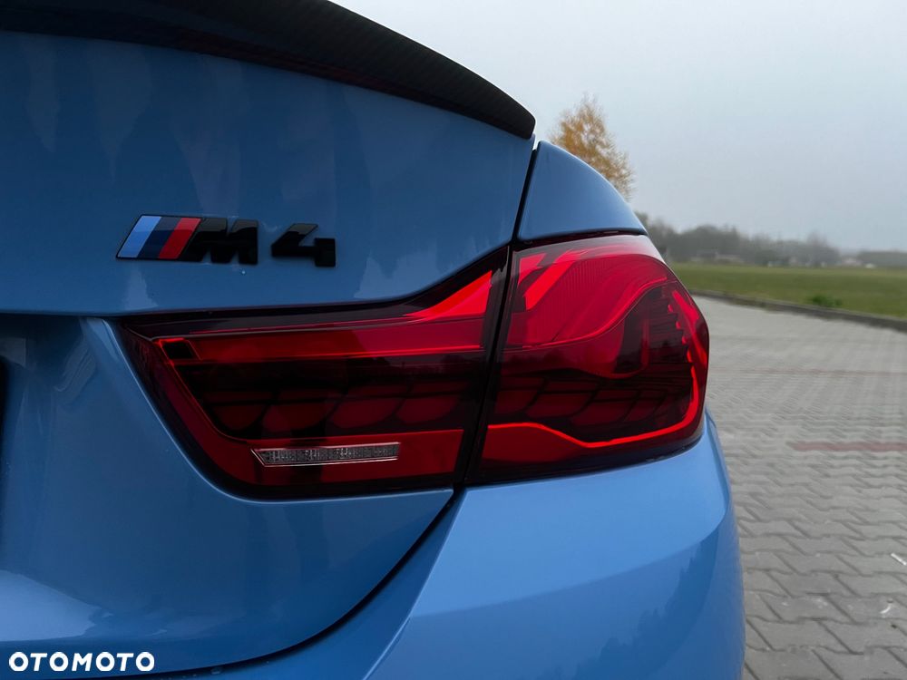 BMW M4 DKG - 13