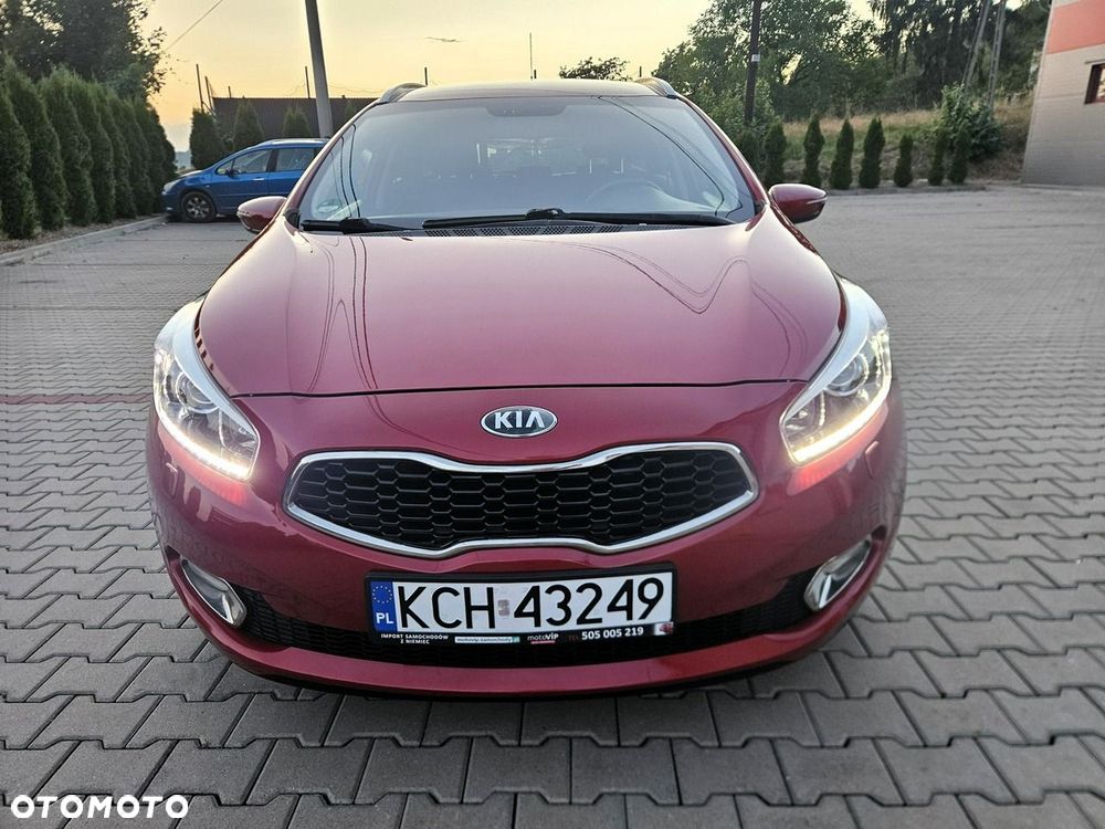 Kia Ceed 1.6 CRDi SCR L Business Line Plus DCT - 12