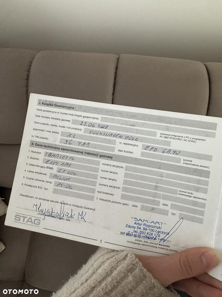 Volkswagen Polo 1.4 16V Comfortline - 26