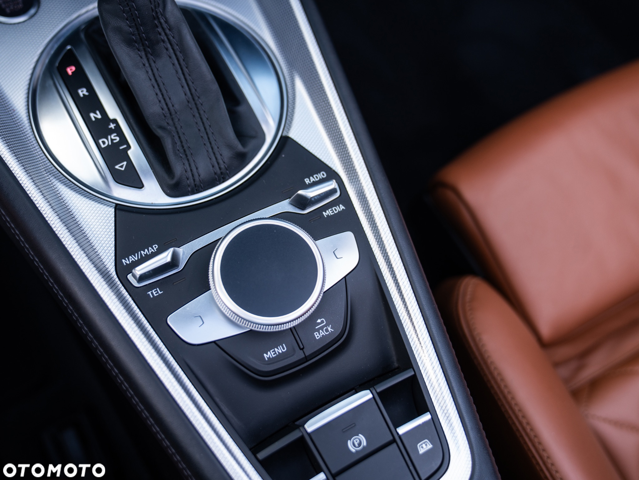 Audi TT Coupé Roadster 2.0 TFSI quattro - 37