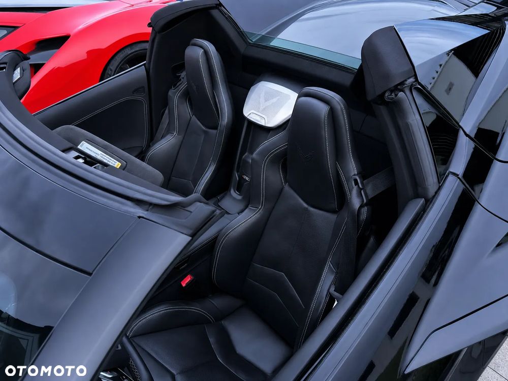 Chevrolet Corvette - 7