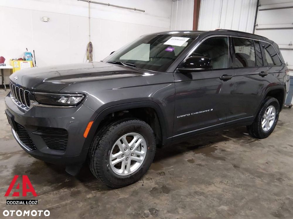 Jeep Cherokee - 4
