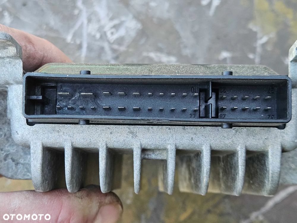Wzmacniacz 8P3035223 BOSE Głosników Subwoofer Radio Amplituner AUDI A3 8P - 12