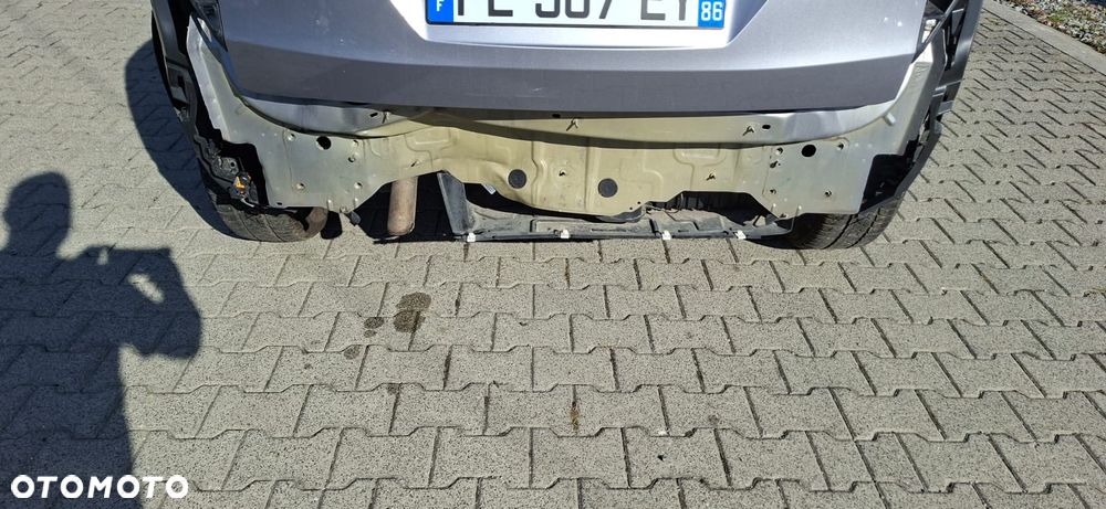 Peugeot 3008 BlueHDi 130 Stop & Start EAT8 Active - 20