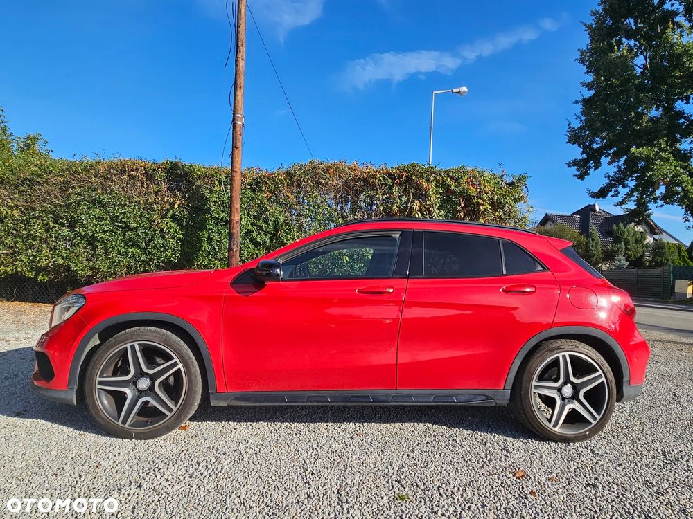 Mercedes-Benz GLA 2014