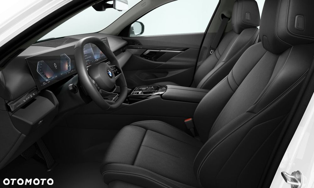 BMW Seria 5 520i mHEV - 7