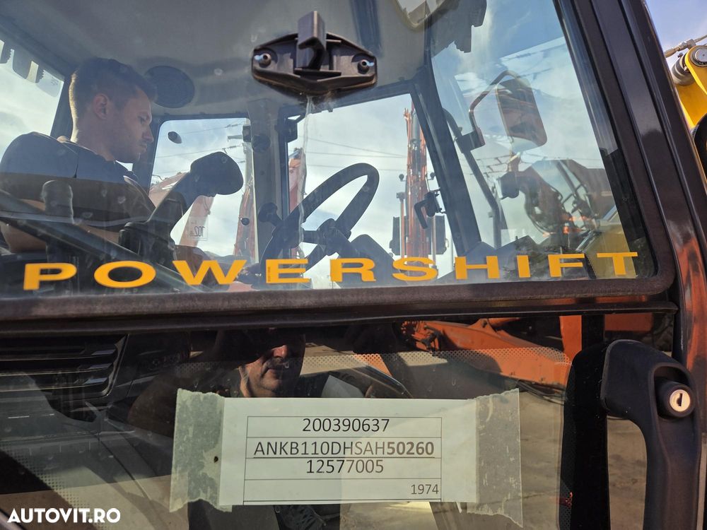 New Holland B110D NOU -nefolosit, FULL OPTION, Masa operatinoala 9,5 tone, motor 120CP euro6 cu Ad Blue, Certificat CE Atestat RAR, Cupa multifuncitonala 4x1, FURCI paleti, Brat excavare extensibil, anv MICHELIN, Aer cond, cutie POWERSHIFT, PROMOTIE 84900 EUR+T - 19