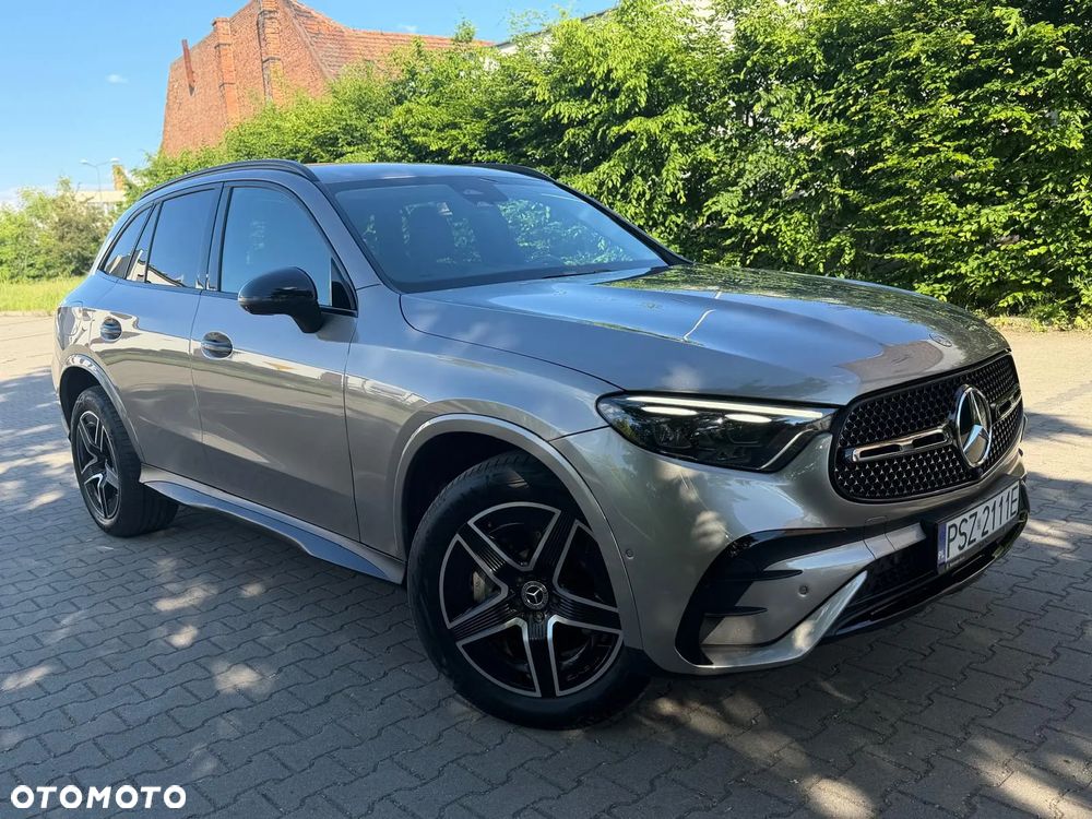 Mercedes-Benz GLC 300 de 4-Matic AMG Line - 10