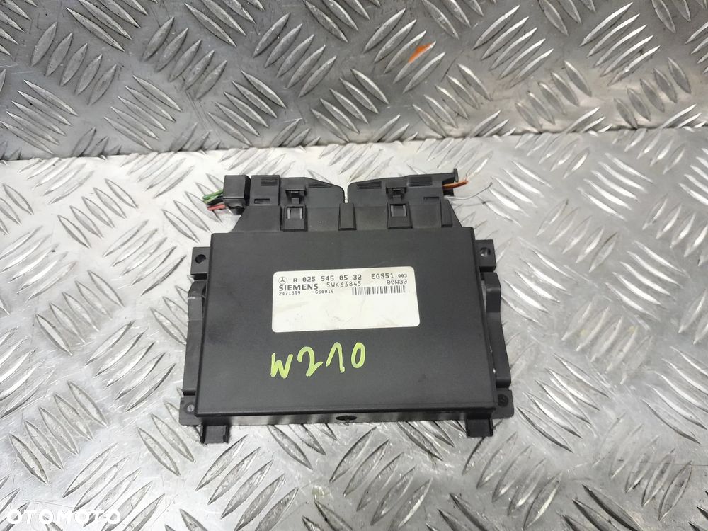 Sterownik automatycznej skrzyni biegów MERCEDES S W220 E W210 05-02r. 3.2 CDI A0255450532 - 1