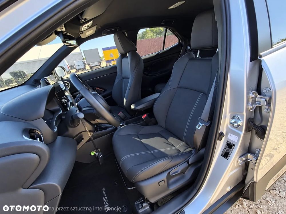 Toyota Yaris Cross 1.5 Comfort CVT - 17