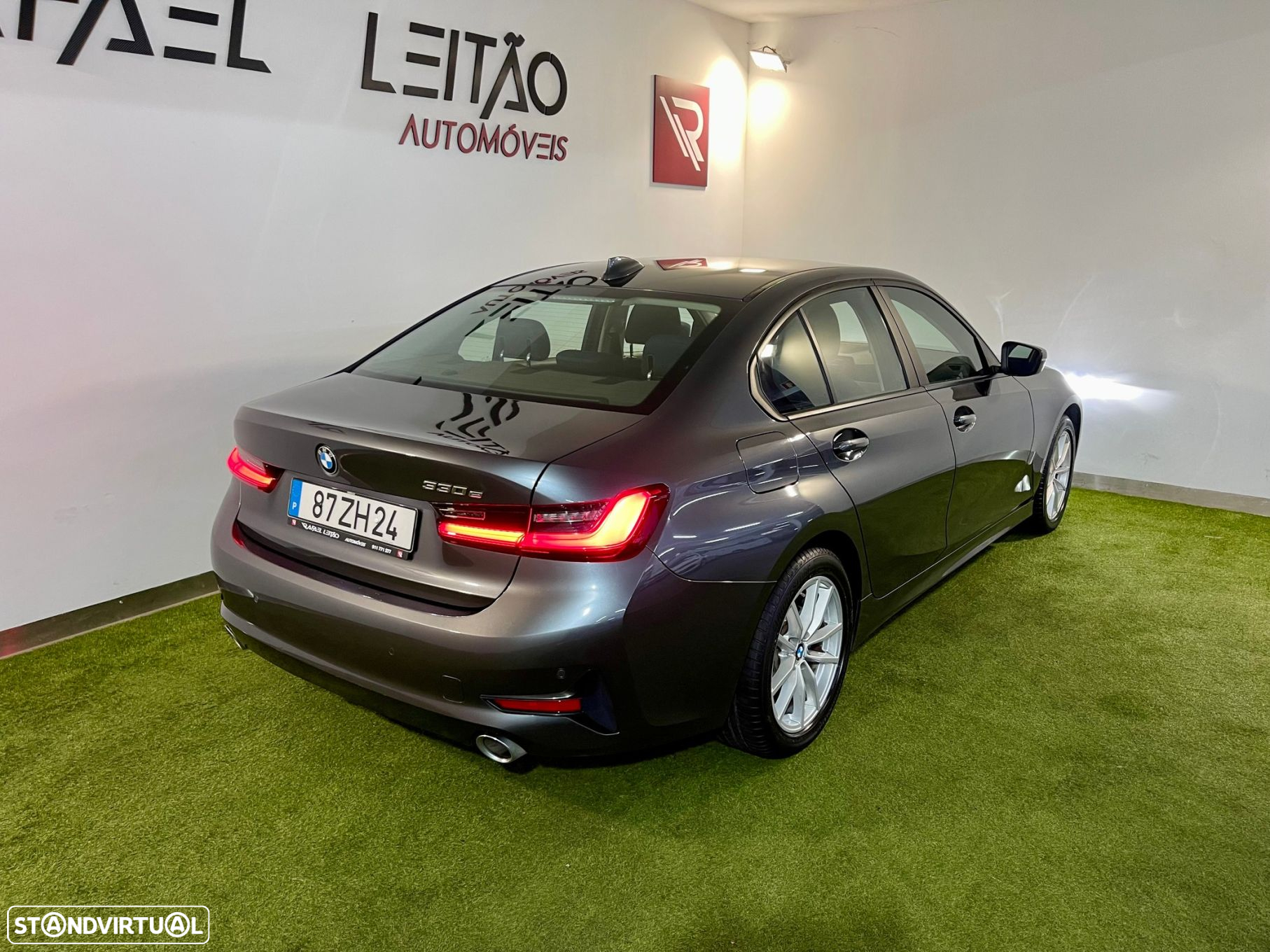 BMW 330 e Auto - 6