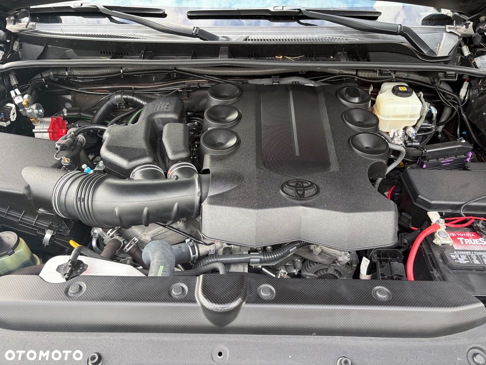 Toyota 4-Runner - 11